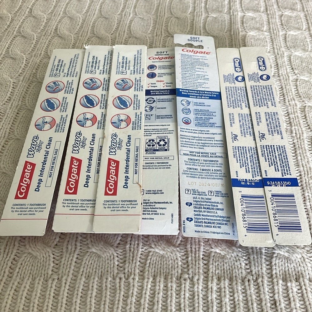 New unused 5 Colgate Wave & 2 Oral B Indicators All soft bristles 7 total in lot - Picture 6 of 7